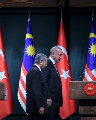 ANKARA, 25 Julai -- Perdana Menteri Tun Dr Mahathir Mohamad bersama Presiden Turki, Recep Tayyip Erdogan pada sidang media sempena Lawatan Rasmi beliau ke Turki di Kompleks Presiden hari ini.
-- fotoBERNAMA (2019) HAK CIPTA TERPELIHARA